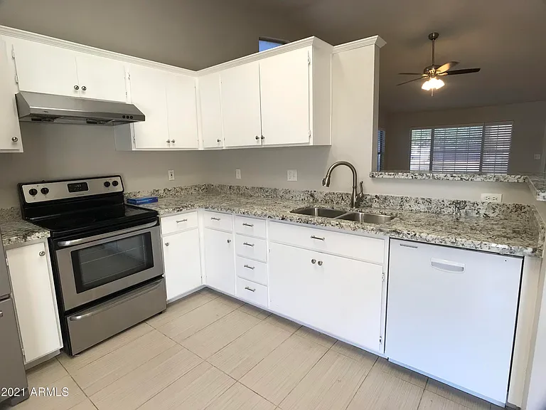 381 E Bart Dr — Photo 10