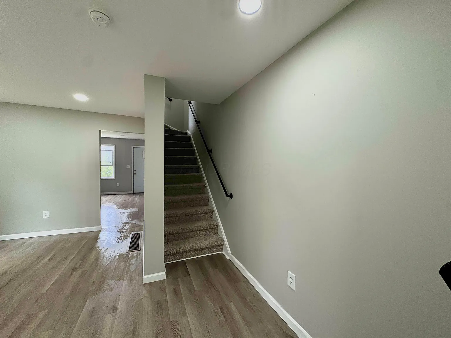 2 bed, 1.0 bath, 1750 sqft, $1,300 — Photo 4