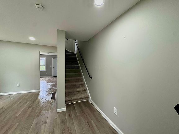 4th image of 750 S Harris Ave #750