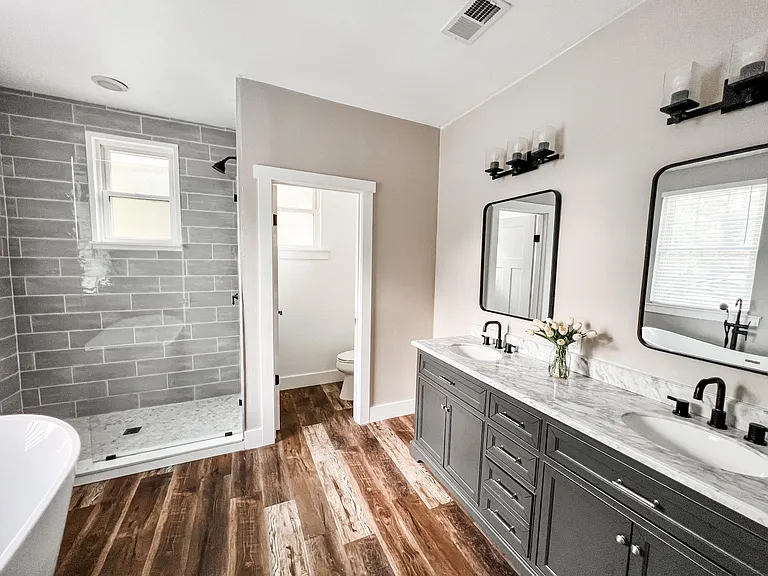 2830 S Brown Ave — Photo 15