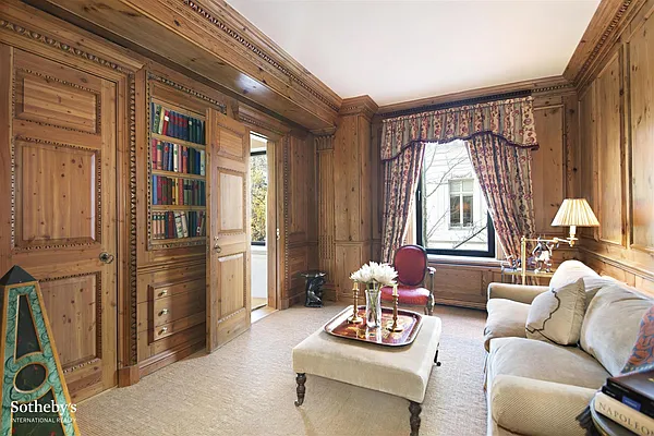 Sold by Sotheby's International Realty | media 17