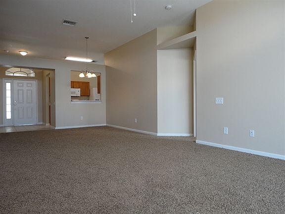 4th image of 12513 Herons Path Pl