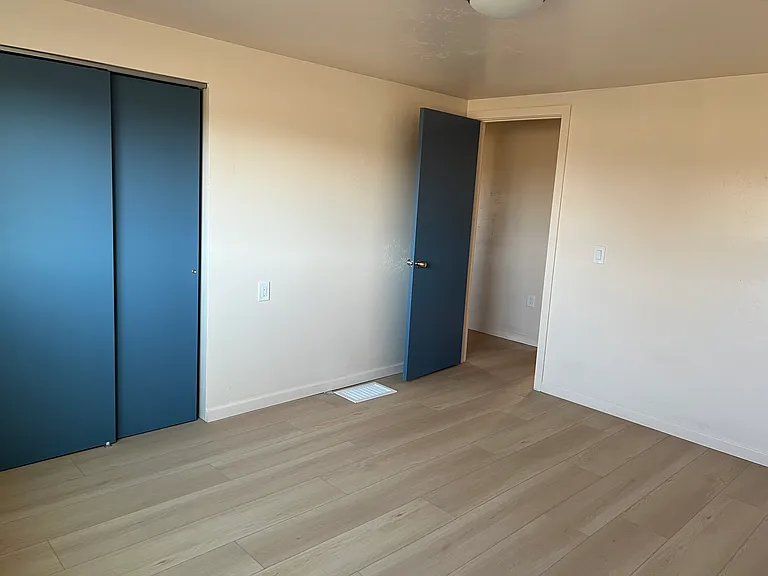 9745 E Rosewood Dr — Photo 7