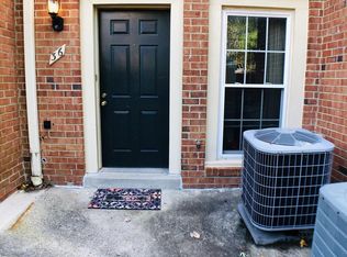 36 Pennydog Ct #99, Silver Spring, MD 20902