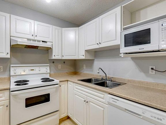 4th image of Tuscarora Manor Nw 2204 #2204