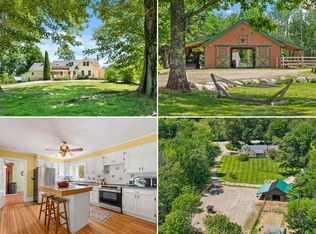 323 Ridge Rd, Monmouth, ME 04259
