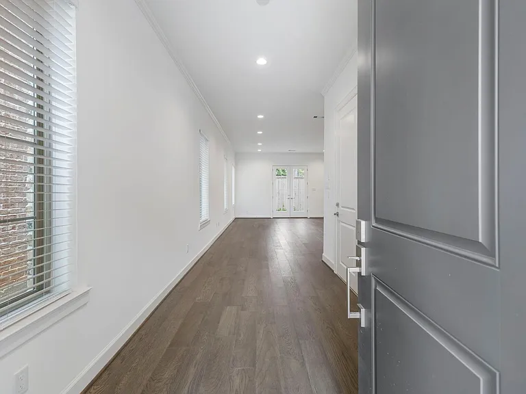 106 Cinder Berry St — Photo 7