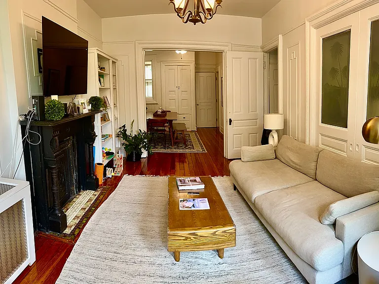 447 State St #4 — Photo 3