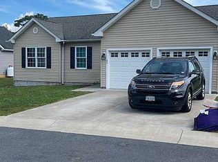 83 Dimension Ct, Inwood, WV 25428