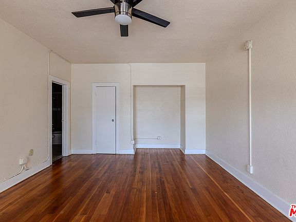 5th image of 661 Shatto Pl APT 301