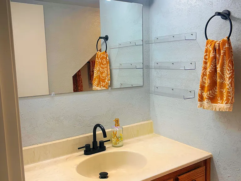 663 Hiddenwood Ct — Photo 19