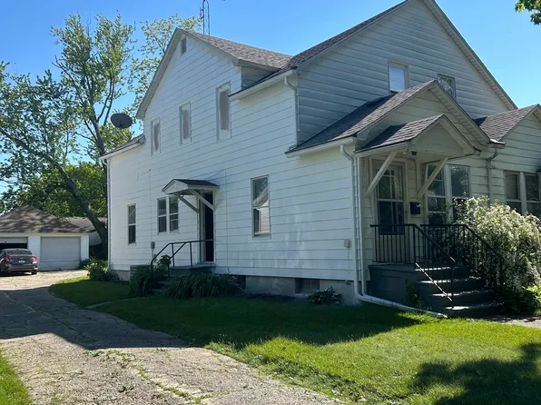 1332 Michigan Ave, Saint Joseph, MI 49085