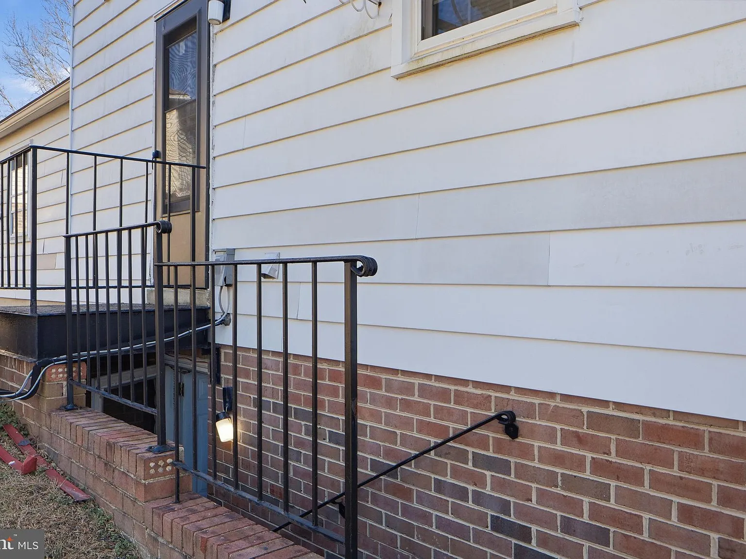 1 bed, 2236 sqft, $850 — Photo 2