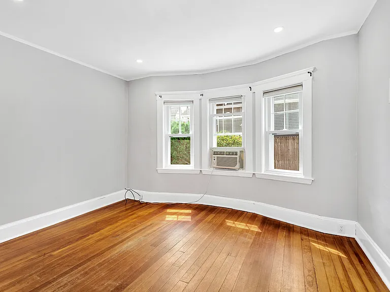36 Marshall St #1 — Photo 16