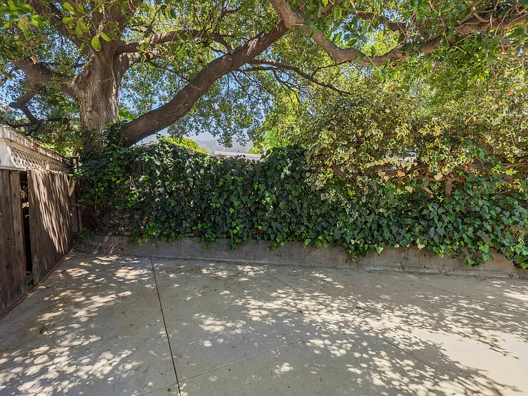 3343A Prospect Ave — Photo 26