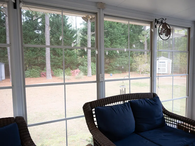 847 Stone Cross Dr — Photo 16