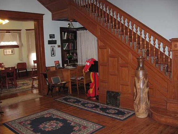 5th image of 119 N Saint Nicholas St