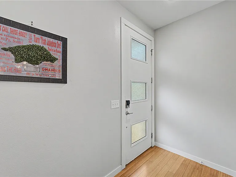 175 W Martin Luther King Blvd — Photo 2