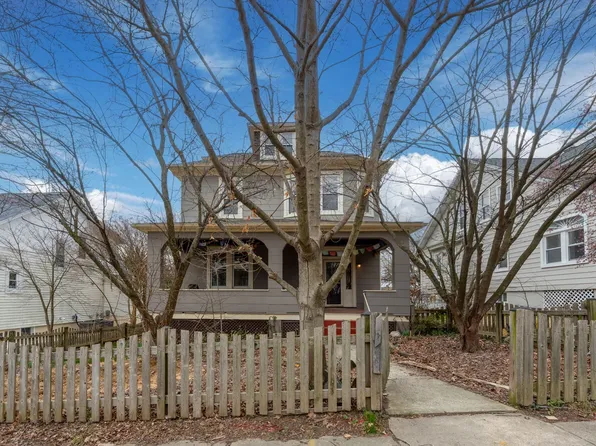 2911 Shirey Ave, Baltimore, MD 21214