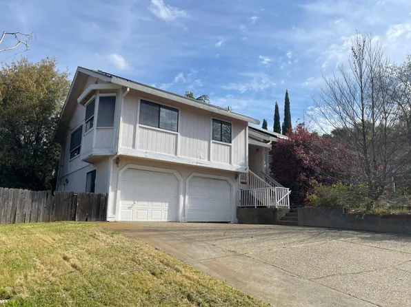 4407 Shorthorn Rd, Rescue, CA 95672