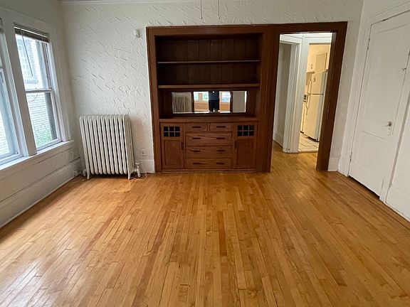 2nd image of 3133 Fremont Ave S APT 1