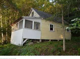 18 Camp Ruth Trl, Gardiner, ME 04345