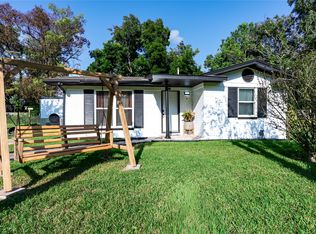 7018 Oleander Dr, Hitchcock, TX 77563