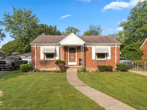 1120 Grandmont St, Inkster, MI 48141