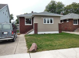7332 Monroe Ave, Hammond, IN 46324
