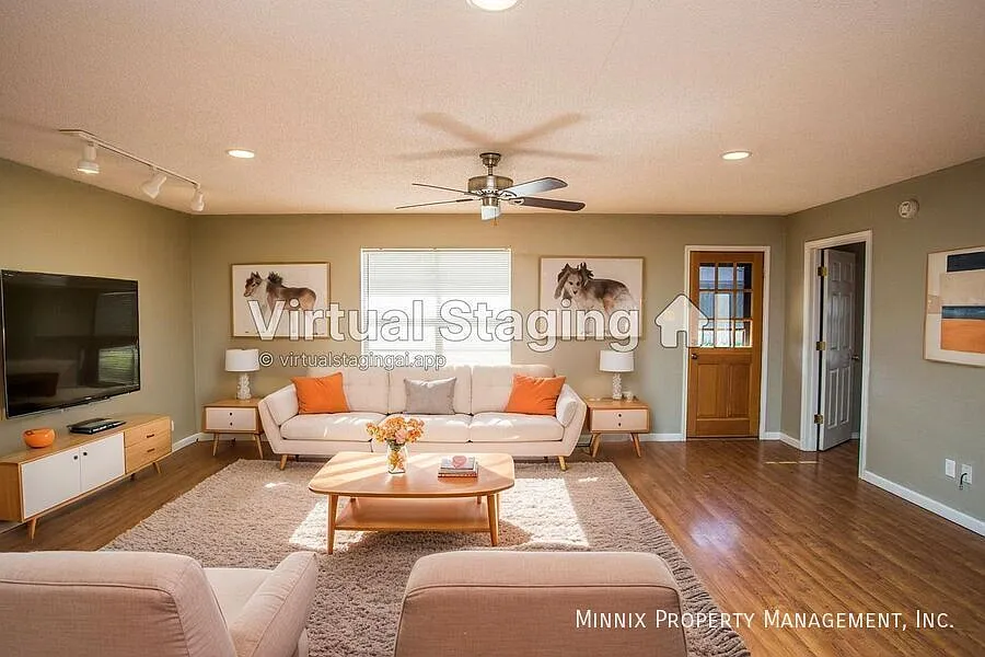 5719 Itasca St. — Photo 1