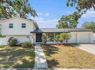 8302 W Pocahontas Ave, Tampa, FL 33615