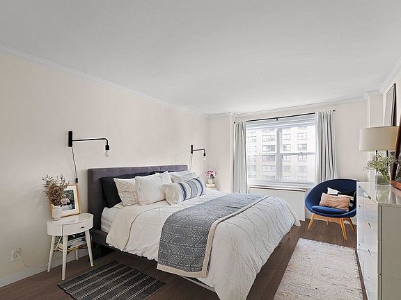 5th image of 150 W End Ave APT 23R