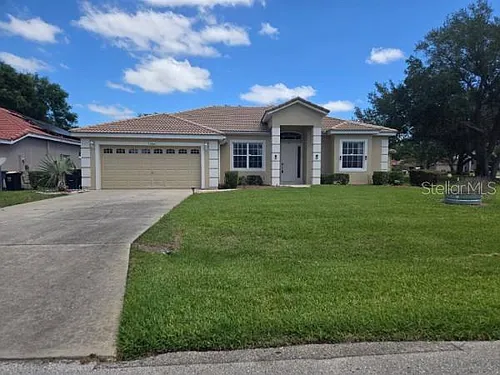428 Bay Leaf Dr Photo 1