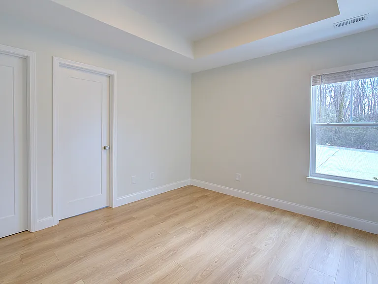 124 Kennedy Rd #A — Photo 13