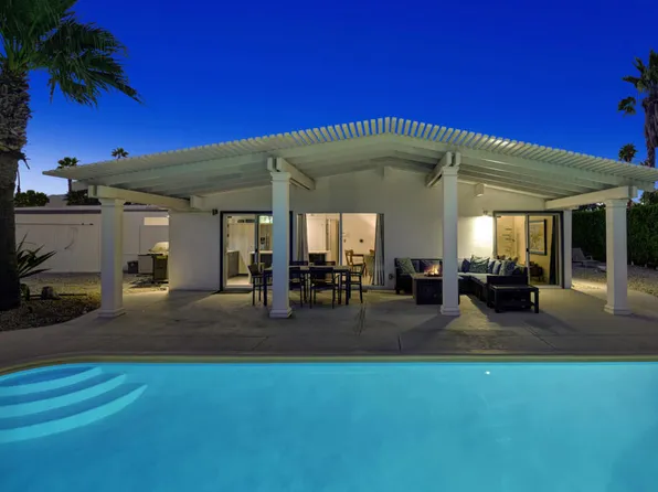 915 E Racquet Club Rd, Palm Springs, CA 92262