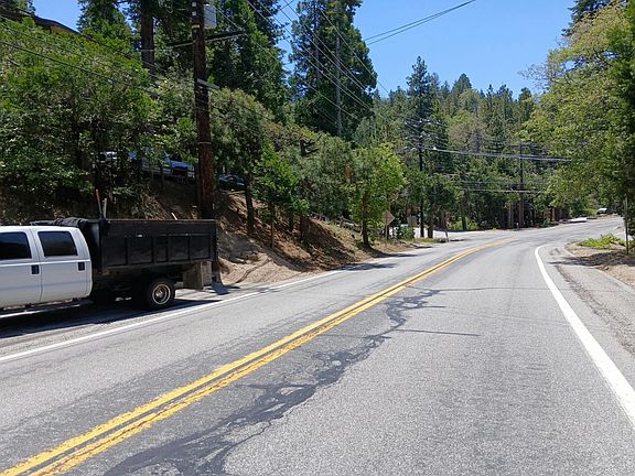 4th image of 236 Grass Valley Rd