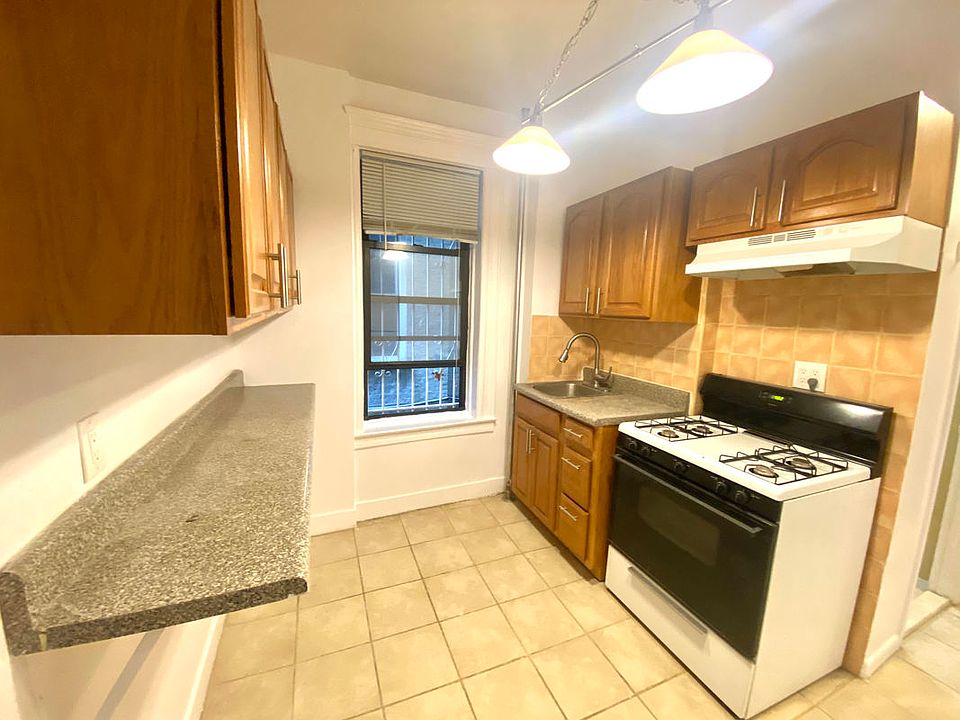 1st image of 34-25 37th St #112