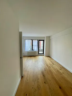 Rented by Olympia House Delaware LP | media 159