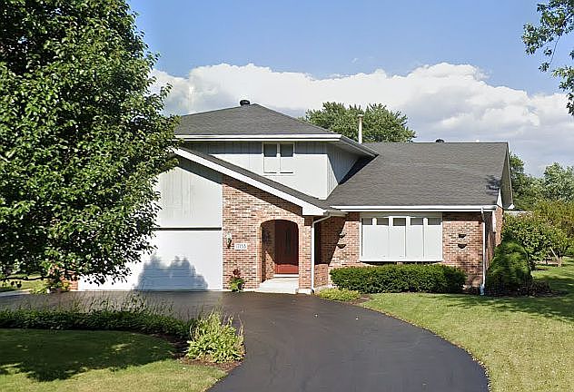 1st image of 17133 Oriole Ave