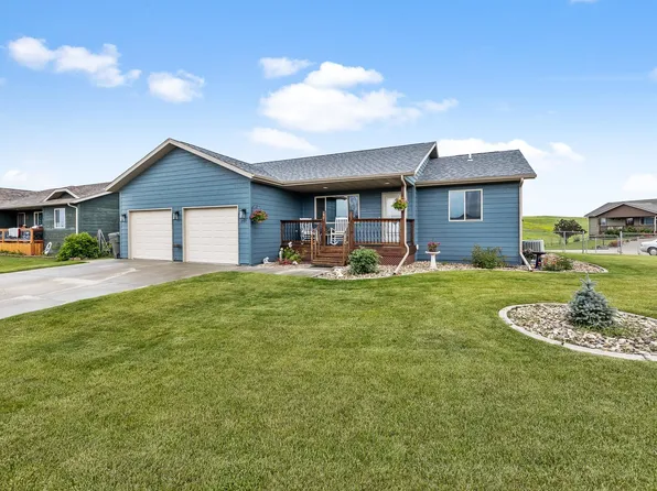 251 Juniper Dr, Belle Fourche, SD 57717