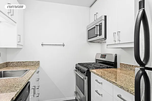 Rented by Corcoran | media 3