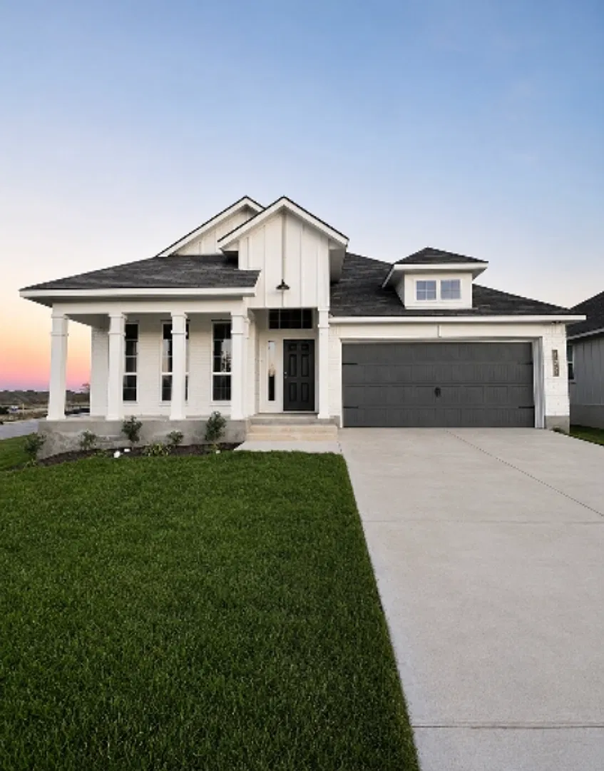 3 Bed 2 Bath For Lease! — Photo 1