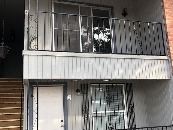 2nd image of 213 E Upas Ave APT 4