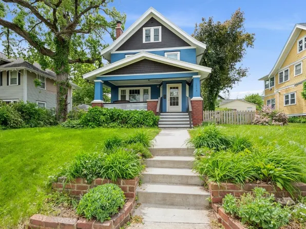 2039 Bever Ave SE, Cedar Rapids, IA 52403