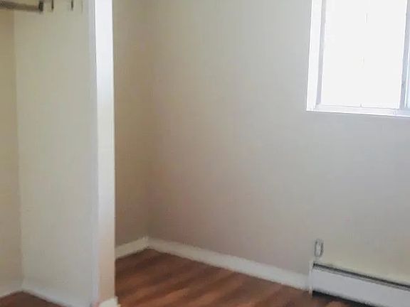 5th image of 628 Cornell Ave