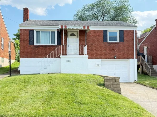 1721 Iowa Ave, West Mifflin, PA 15122