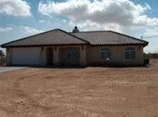 7345 La Mesa Rd, Phelan, CA 92371