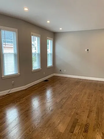 5 1/2 Edward St #2 — Photo 5