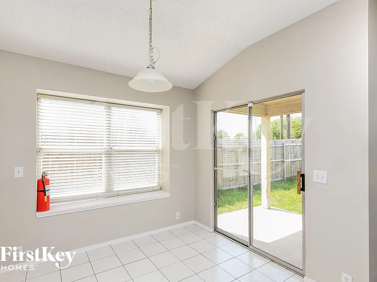 820 Big Sky Ln — Photo 5