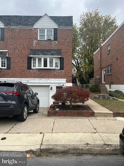 7245 Shalkop St photo 1